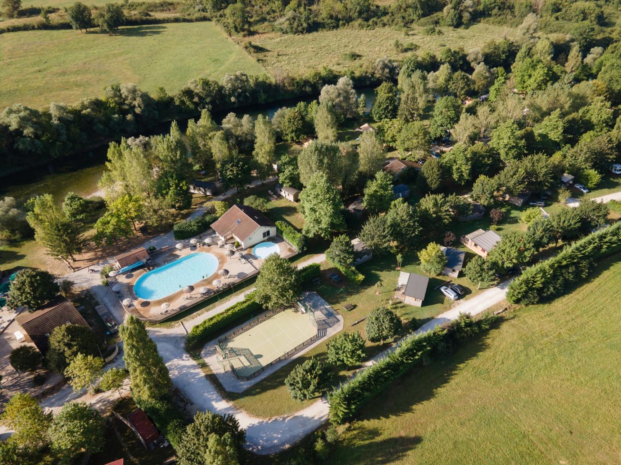 Huttopia La Plage Blanche Ounans Exterior photo